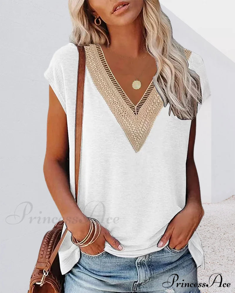 V-Neck Lace Tee T-Shirts