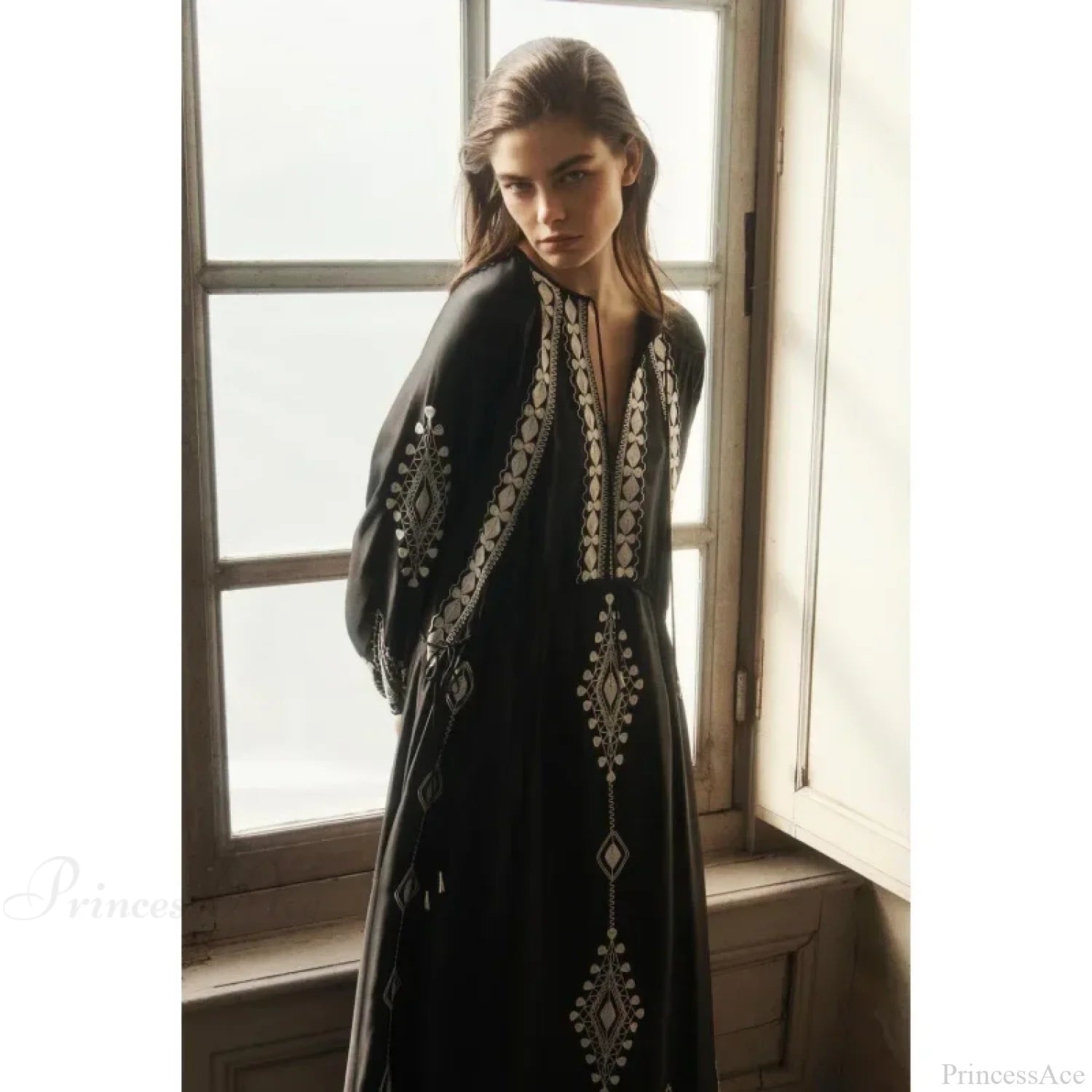 V-neck Lantern Sleeve Free Style Cotton Boho Dress Black / S bohodress-250126