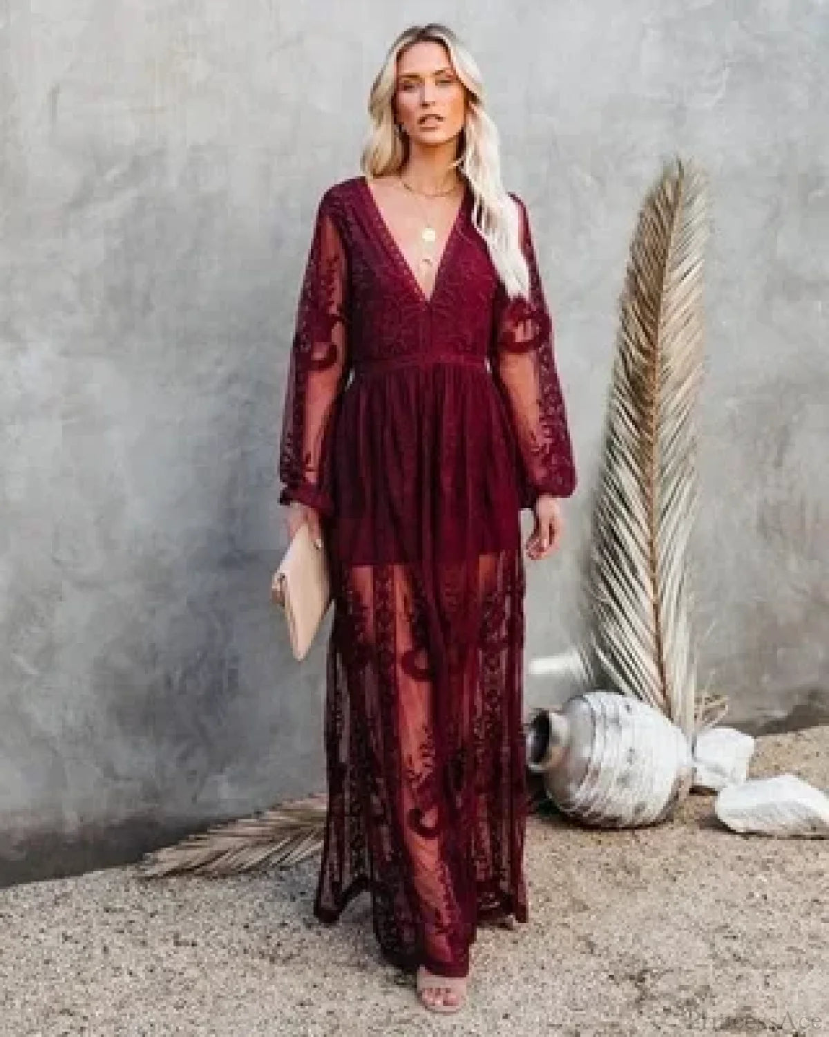 V-neck Long Sleeve Ruffles Hollow Out Maxi Boho Dress wine red / S bohodress-250126
