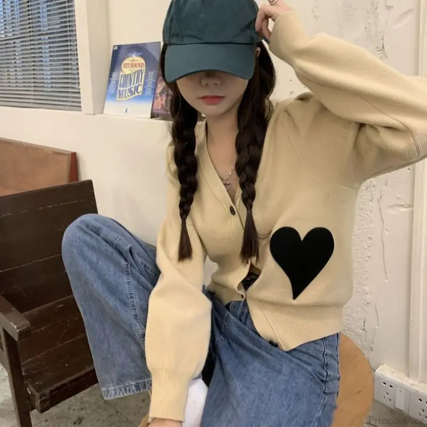 V-Neck Long Sleeve Solid Loose Sweet Knit Cardigan cardiagn-250126