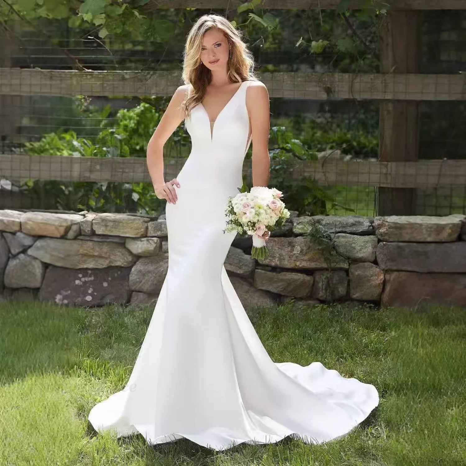 V-Neck Satin Mermaid Bridal Wedding Dress White / 2 weddingdress-250223