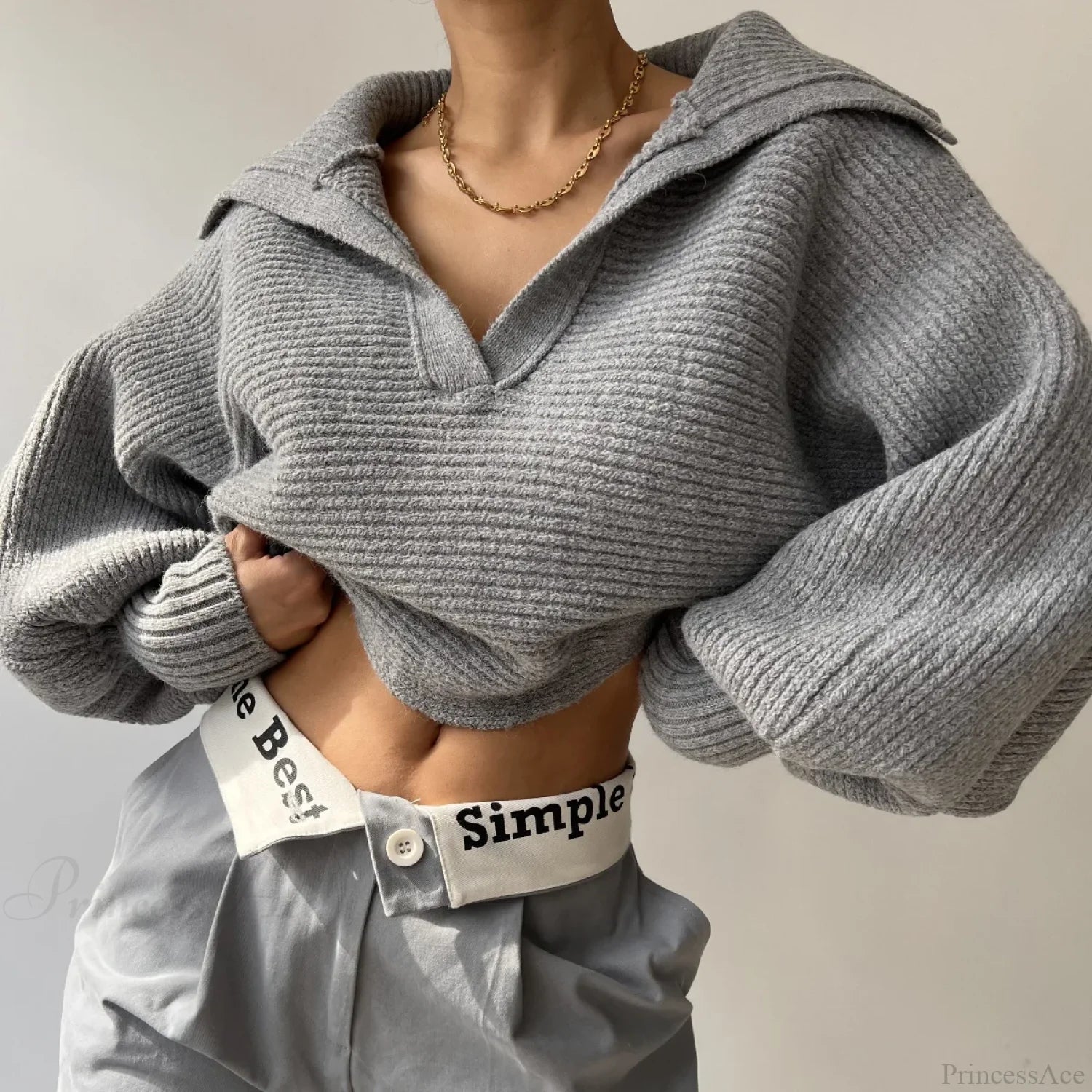 V-neck Warm White Sweater Gray / S