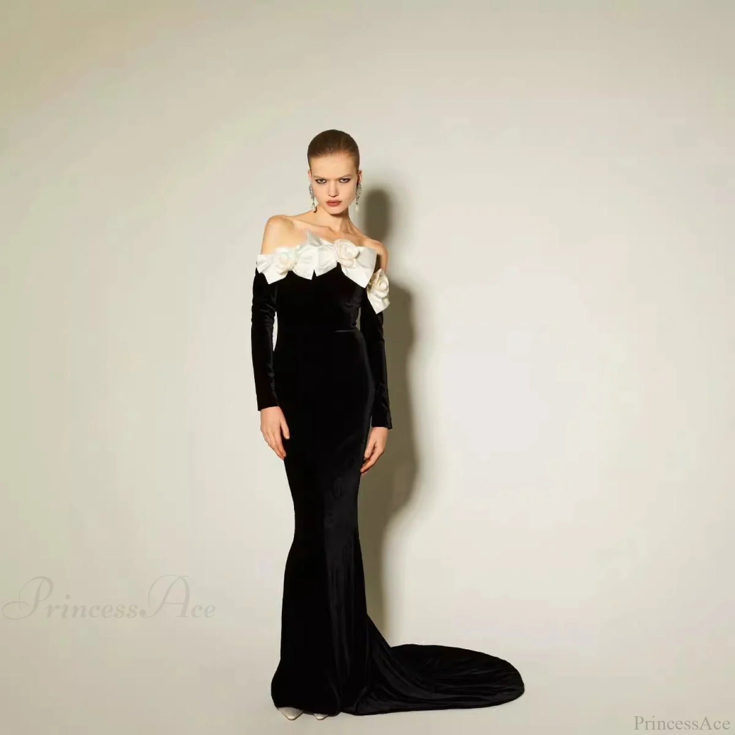Velvet Bow Strapless Floor-Length Prom Dress black / XS promdress-250223
