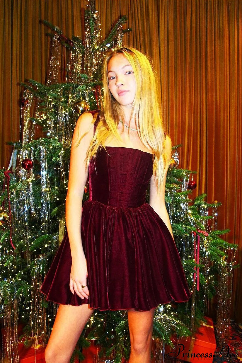 Velvet Off-Shoulder Spaghetti Strap Mini Party Dress Burgundy / S