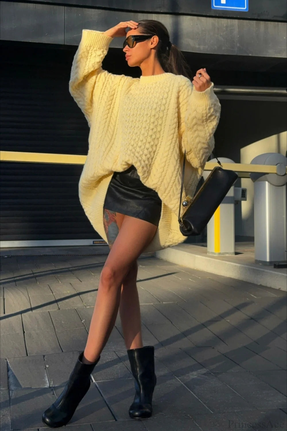 Vintage Crewneck Cable Knit Loose Sweater