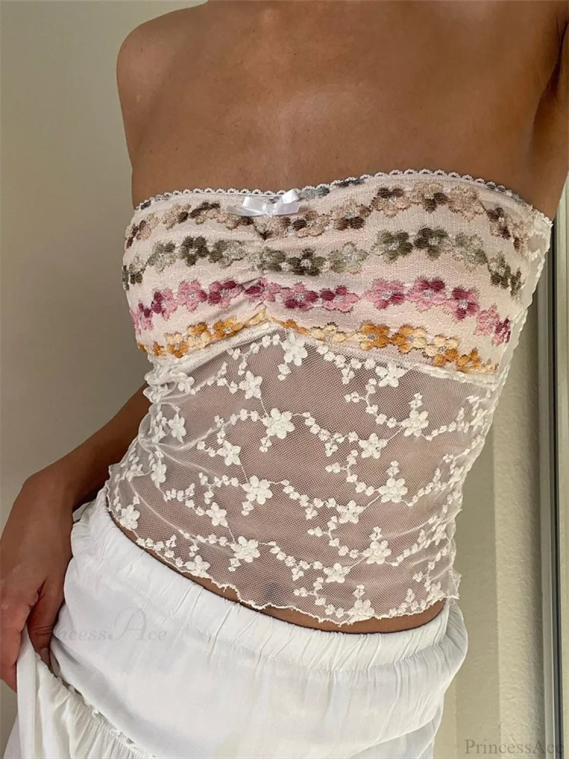 Vintage Embroidery Flower Strapless Tube Crop Top croptop-250126