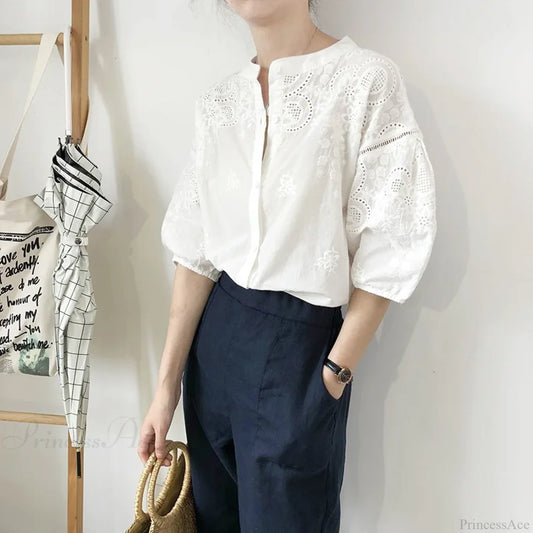 White Cotton Floral Embroidery Vintage Boho Summer Blouse bohoblouse-250126