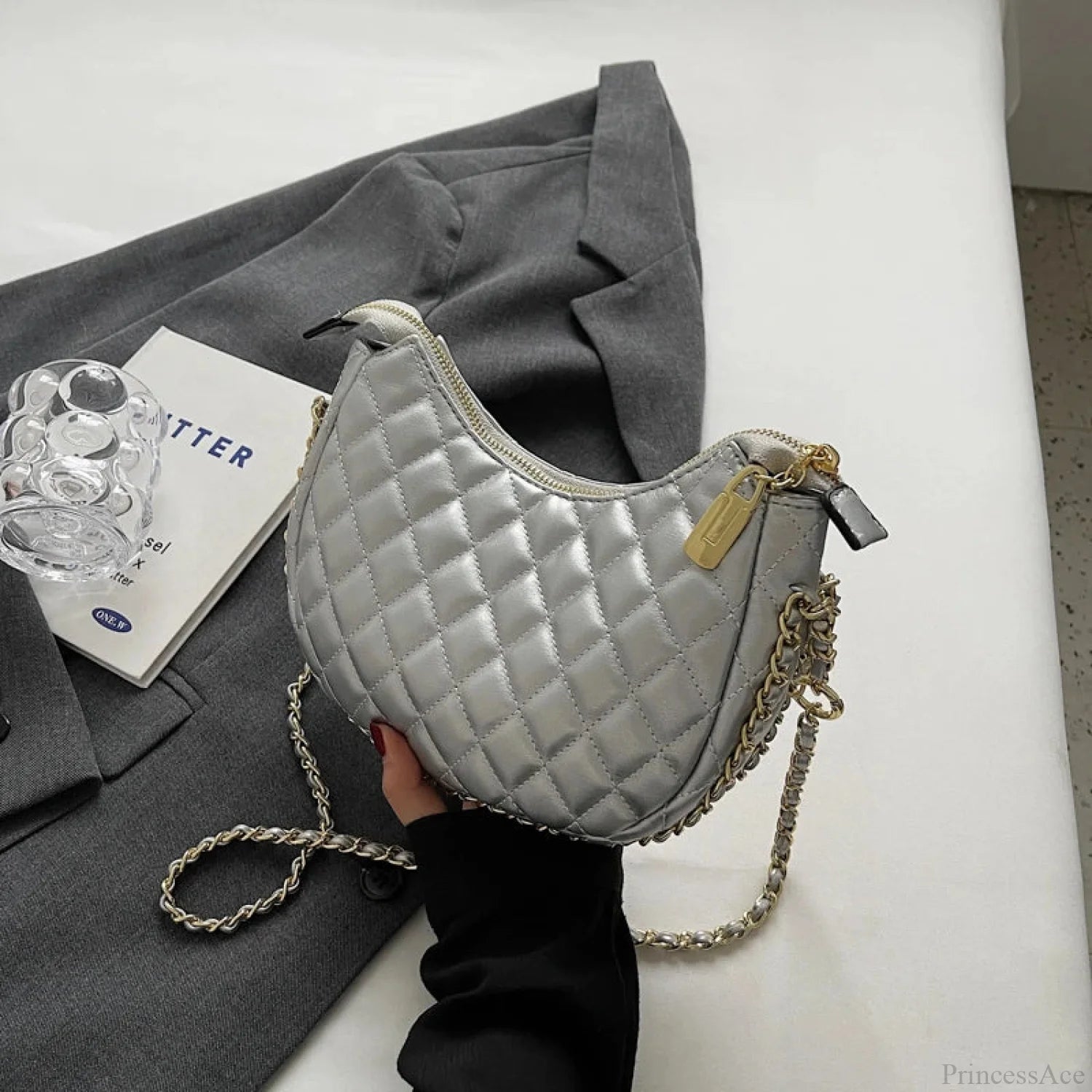 Zipper Women’s Bag Diamond Crossbody PU Leather Clutch Silver clutchbag-250126